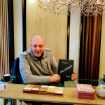 Eric Jongmans, Meesterparketteur met een missie: “Nee, ik ga voorlopig nog niet rustiger aan doen.”